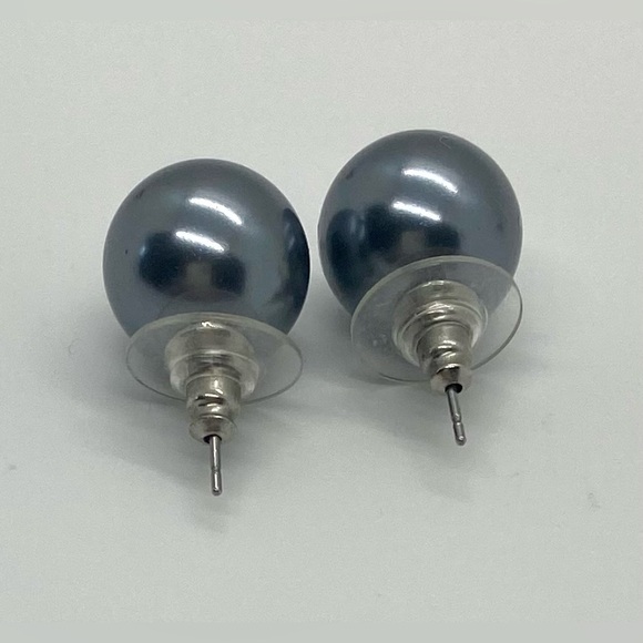 Gray Large Pearl Stud Earrings Preppy Classic Traditional Party Retro Feminine - Picture 3 of 8
